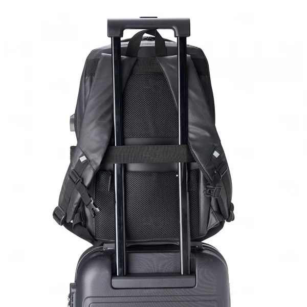 Mochila Couro Sintético Impermeável 20L Antifurto Personalizada 